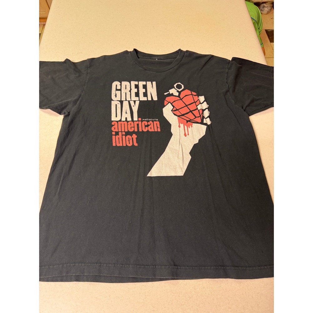 Green Day American Idiot Graphic T-Shirt Black Punk Rock Band Tee Mens XL